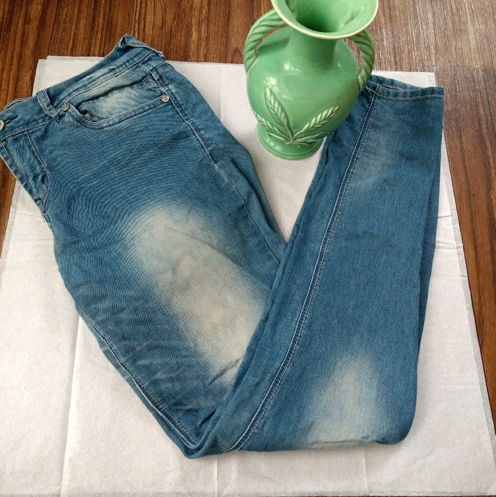 Wallflower Jeggings